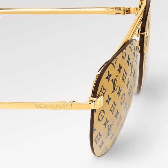 LOUIS VUITTON Clockwise Sunglasses Gold Monogram NWT - Picture 14 of 15